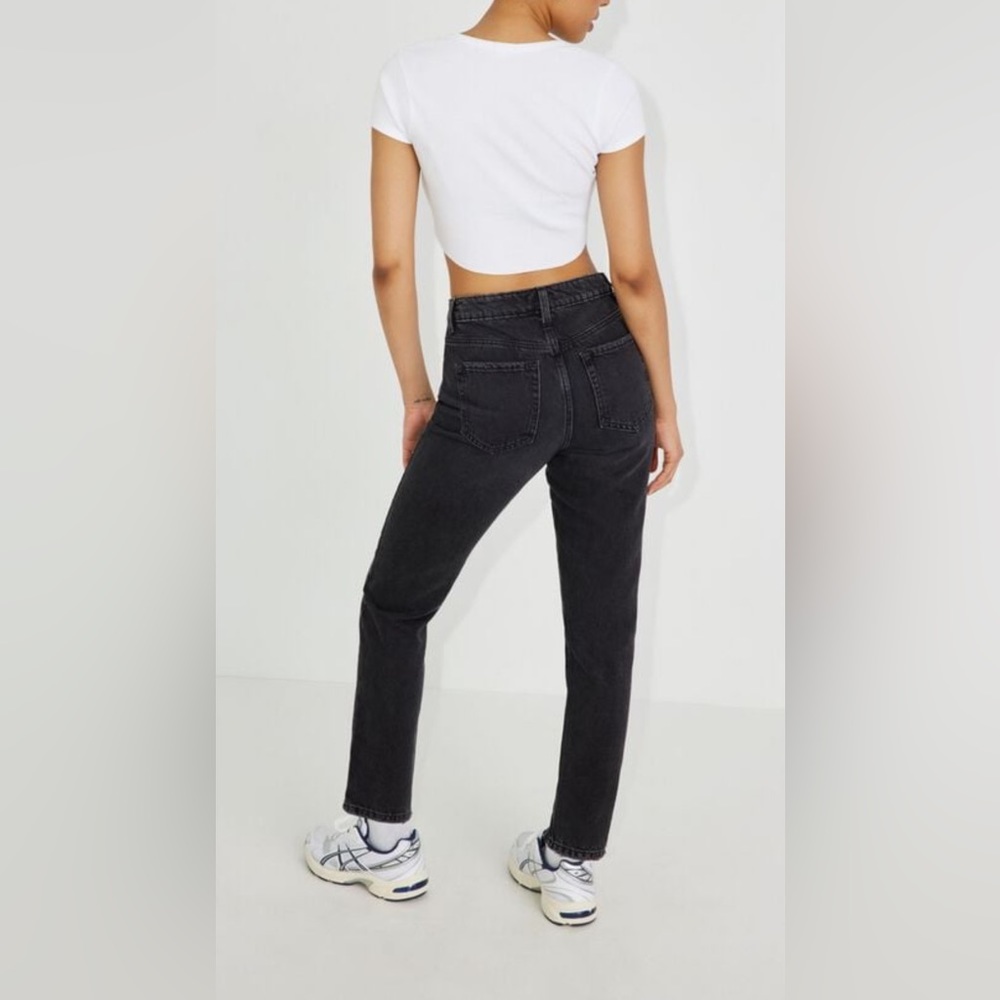 Garage Mom Jeans in Black